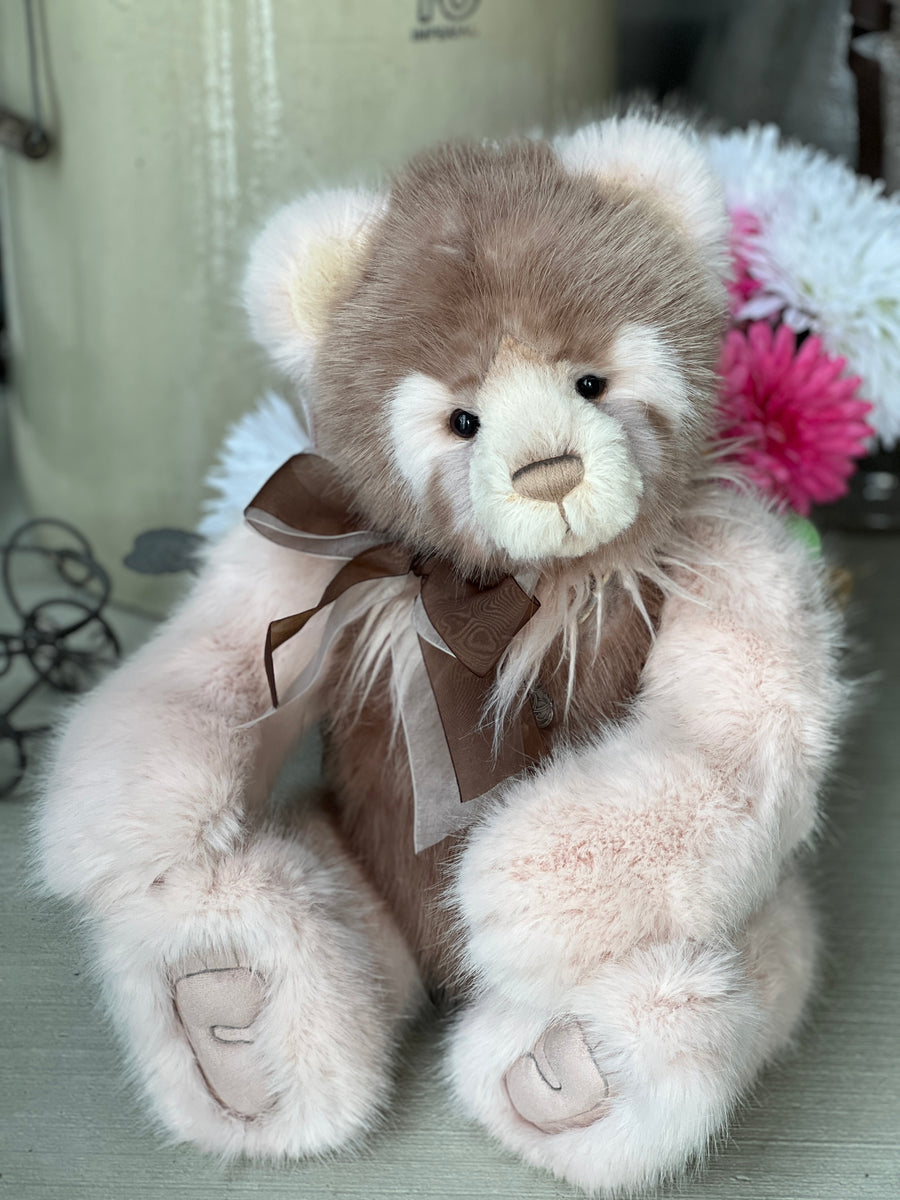 Lorraine by Charlie Bears – Barnstablebears